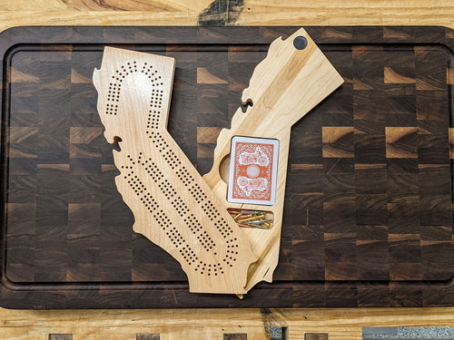 California State CA Travel Cribbage Board, Storage Inside!, Includes Cards and Pegs!